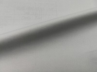 HB-KUYA  TC  65/35  32*32 130*70  58'' 159''   45度照